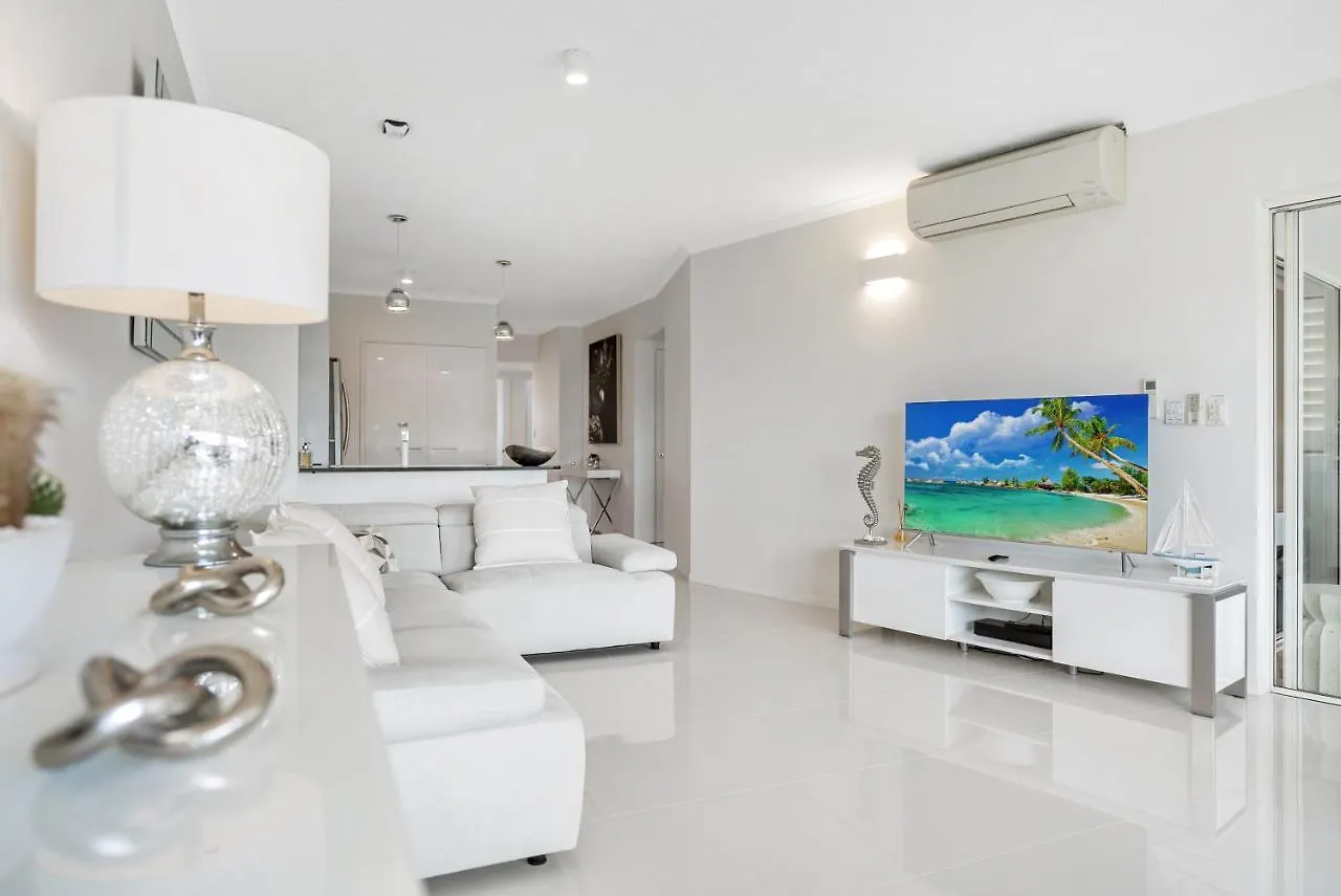 Cairns Waterfront Condo - 5 Minutes From Airport Daire